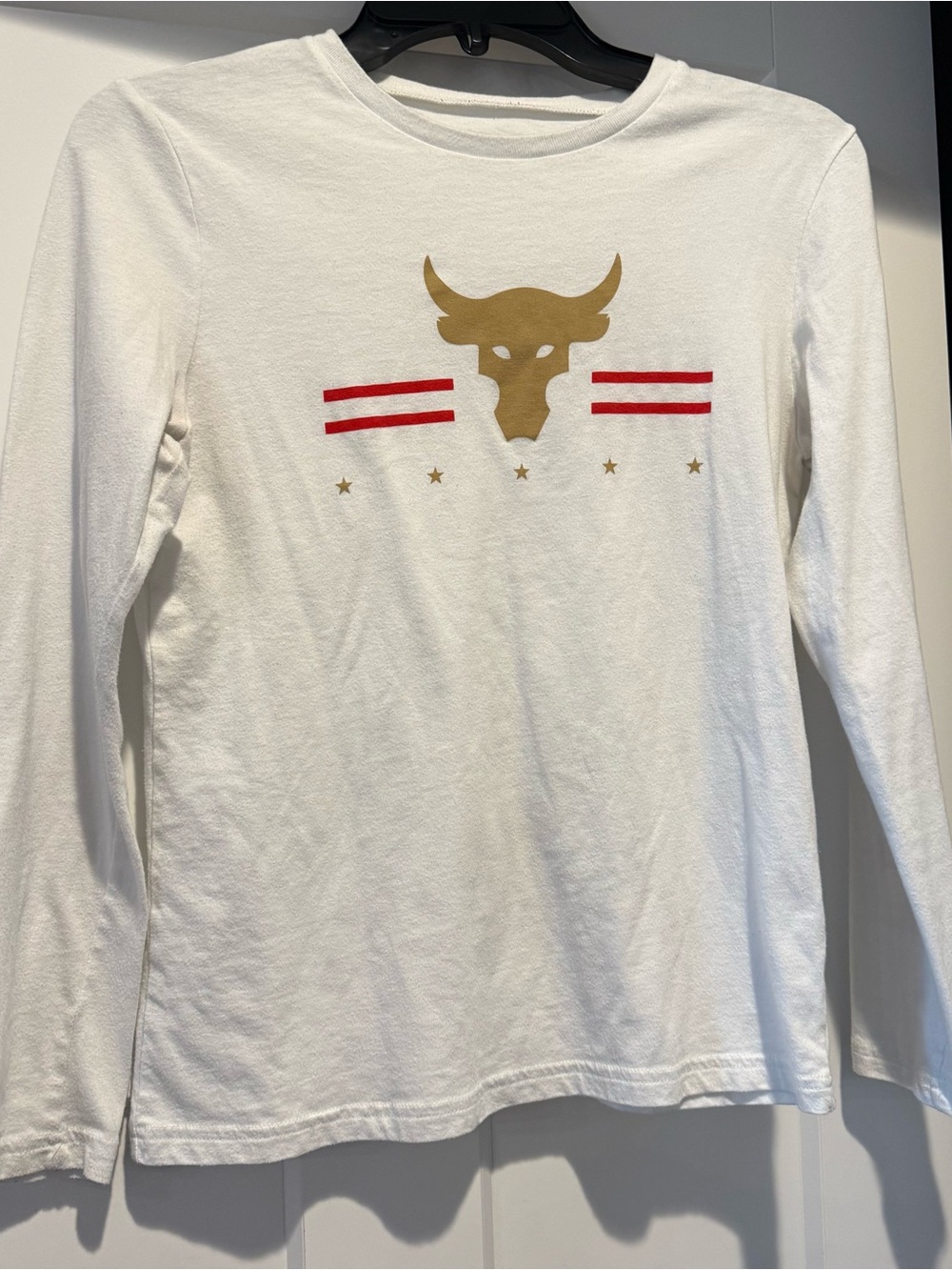 Under Armour White Long-Sleeve Tee with Gold Bull and Red Stripe Accents